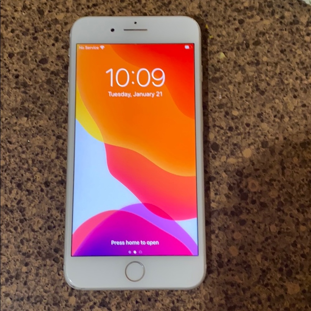 I Phone 7 Plus, unlocked
